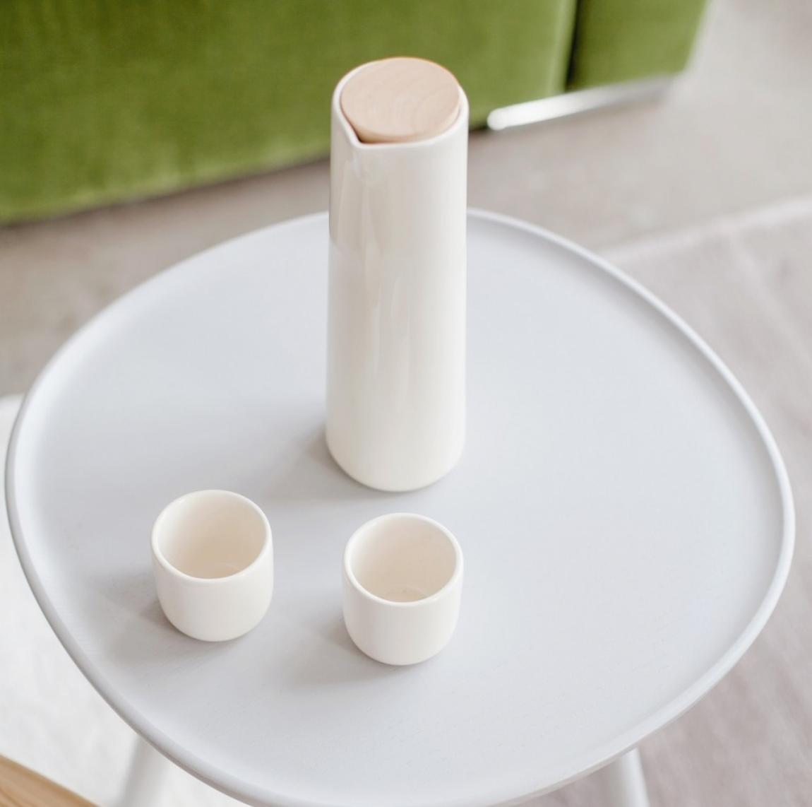 Magisso® Naturally Cooling White Line Ceramic Mini Carafe